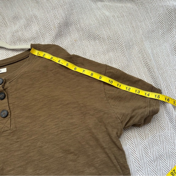 Madwell olive green henley short sleeve crop shirt - Picture 5 of 9